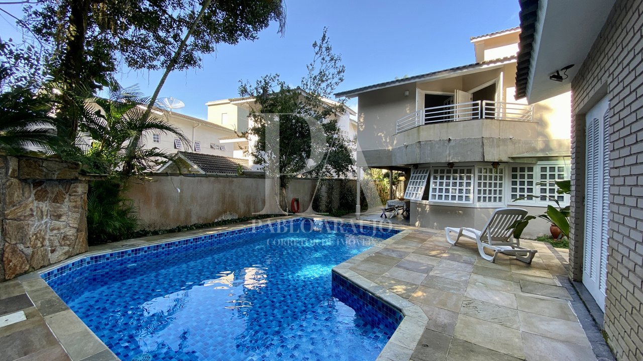 Casa — foto 1 de 6