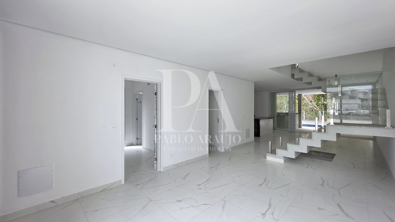 Casa em Condomínio — foto 2 de 51