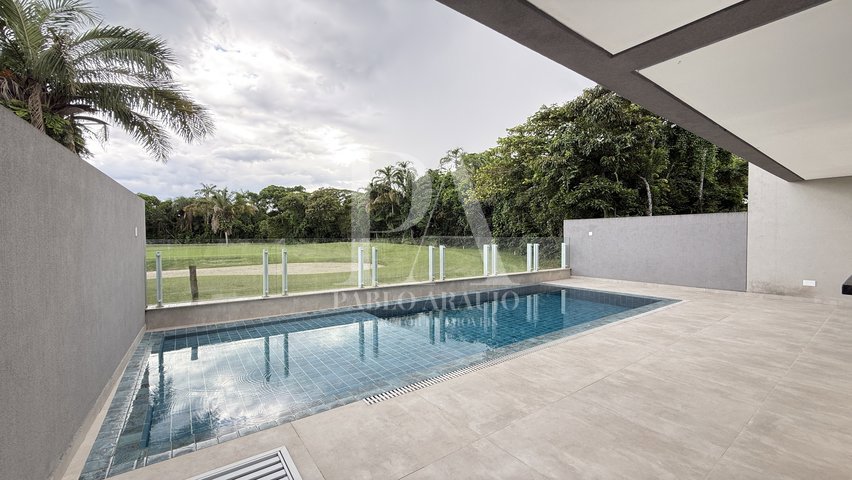 Casa em Condomínio — foto 1 de 6