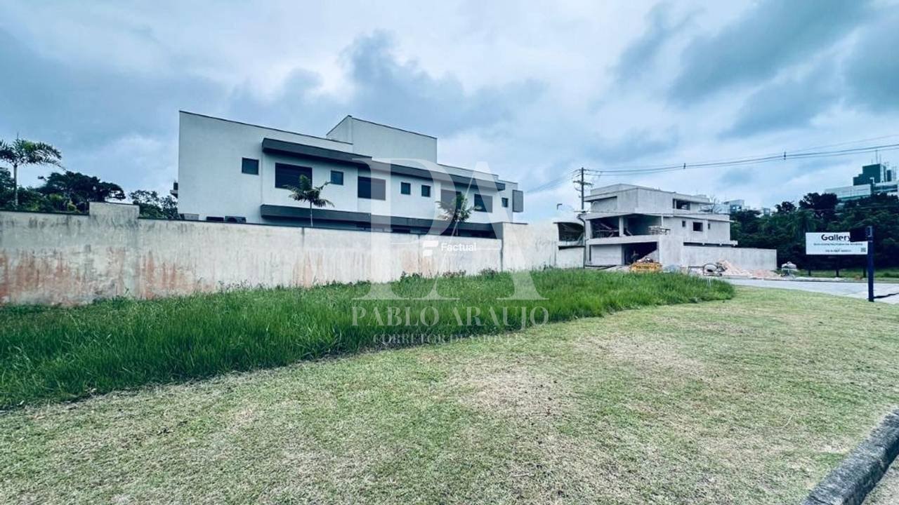 Terreno — foto 1 de 6