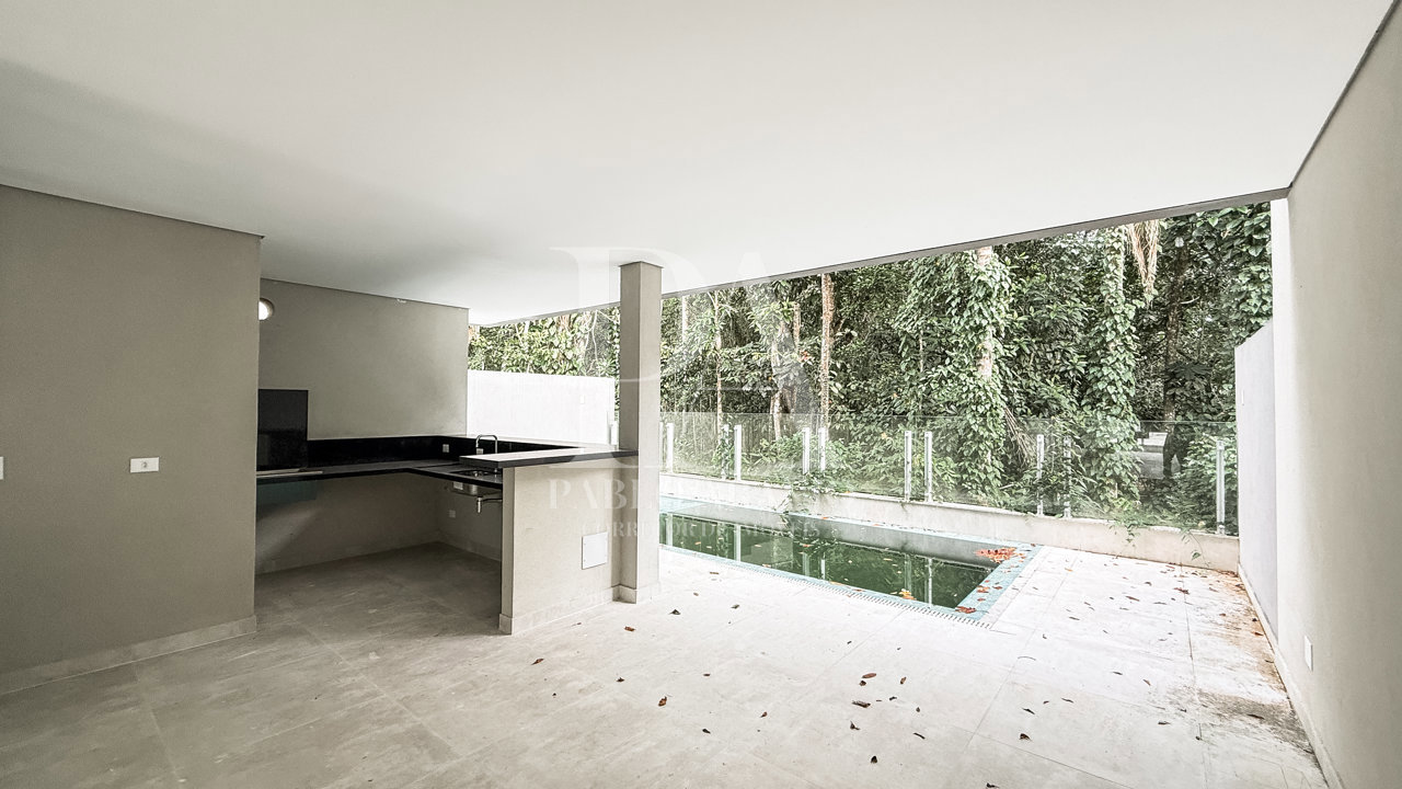 Casa em Condomínio — foto 6 de 33