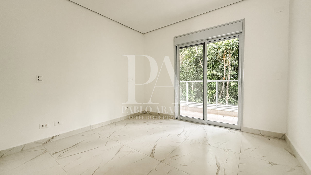 Casa em Condomínio — foto 7 de 33