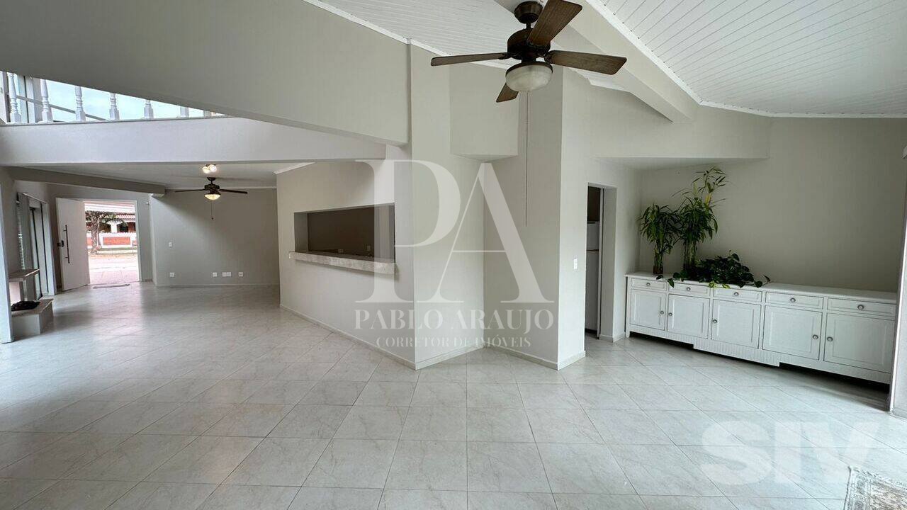 Casa — foto 3 de 23